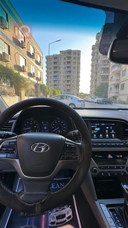 هیۆندای ئەلەنترا